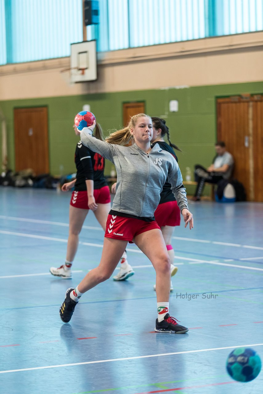 Bild 120 - Frauen HSG Kremperheide/Muensterdorf - HFF Munkbarup : Ergebnis: 28:27